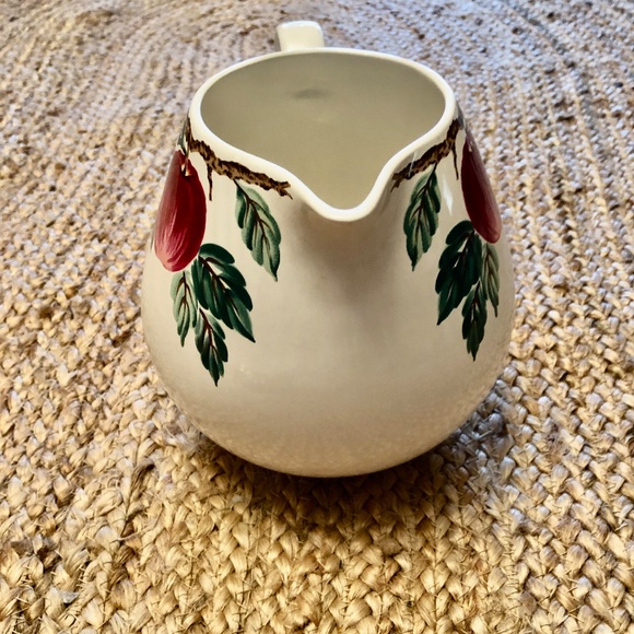 🍎 SALE Large 64oz Pitcher, NANCY CALHOUN Bella Roma Cafe Classico - Picture 4 of 9